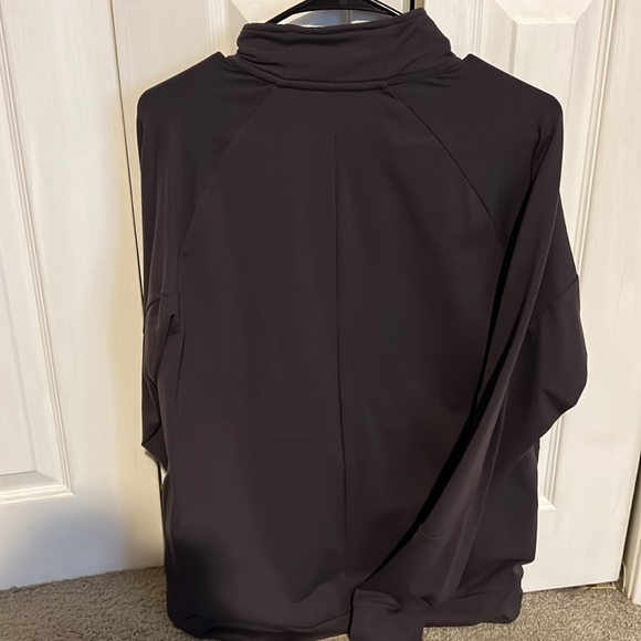 Alphalete Performance Jacket - Picture 2 of 2